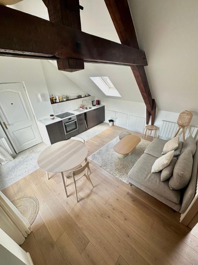 Ecrin De Calme Avec Terrasse Apartamento Chambéry Exterior foto